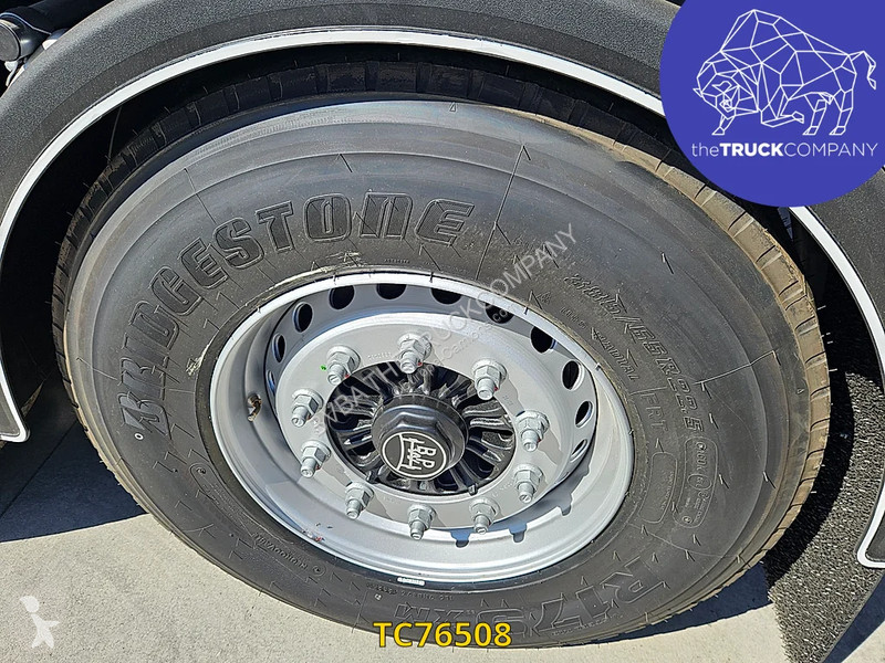 نصف مقطورة Kässbohrer SPS