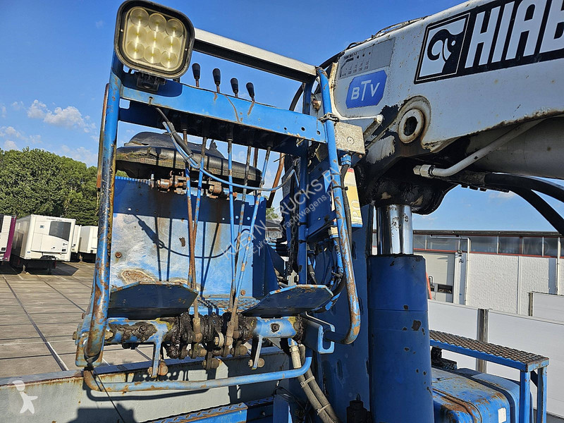 نصف مقطورة KWB P-393-STI-R-1 HIAB 130 R