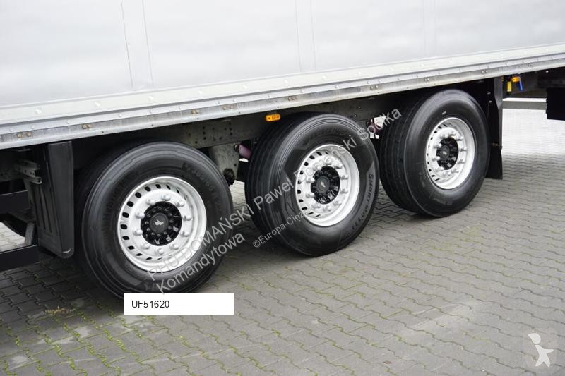 Полуремарке Schmitz Cargobull KONTENER / XL /...