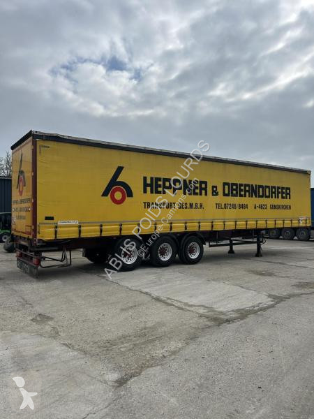نصف مقطورة Schwarzmüller