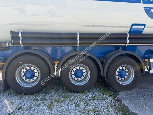 نصف مقطورة Spitzer SILO 60 CUBIC WIE NEU!!!