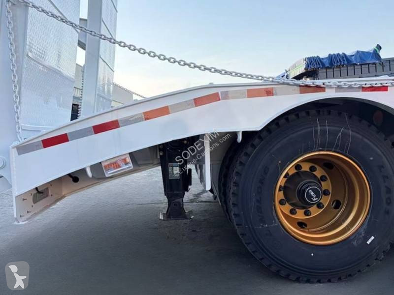 نصف مقطورة Sodexim PORTE-ENGINS 80T-EXPORT