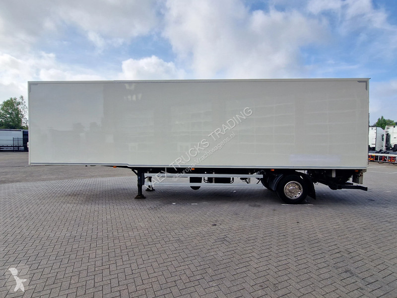 نصف مقطورة Pacton Loadlift - frigo - steering axle