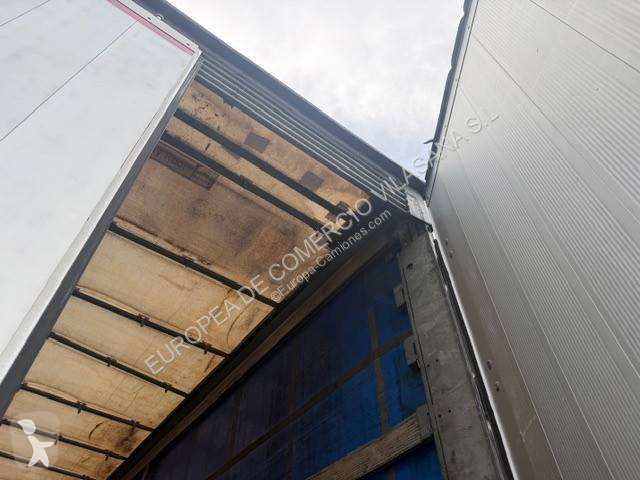 نصف مقطورة Schmitz Cargobull tauliner XL