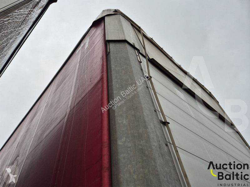 نصف مقطورة Schmitz Cargobull SCB*S3T
