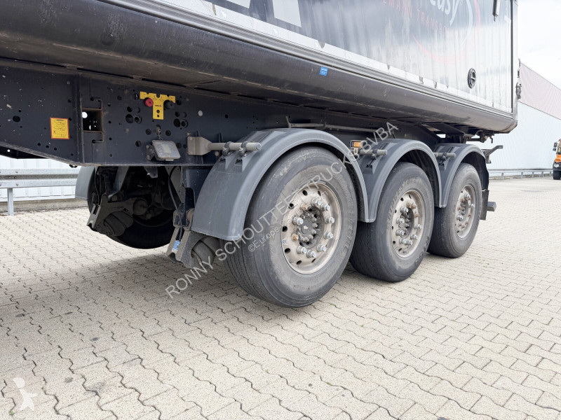 نصف مقطورة Schmitz Cargobull SKI 24 SL 7.2 SKI...
