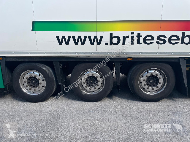 نصف مقطورة Schmitz Cargobull Semitrailer Reefer...