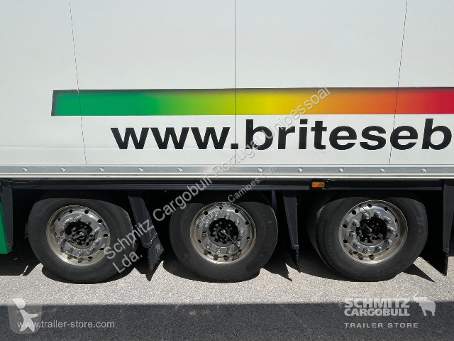 نصف مقطورة Schmitz Cargobull Semitrailer Reefer...
