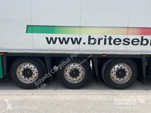 نصف مقطورة Schmitz Cargobull Semitrailer Reefer...