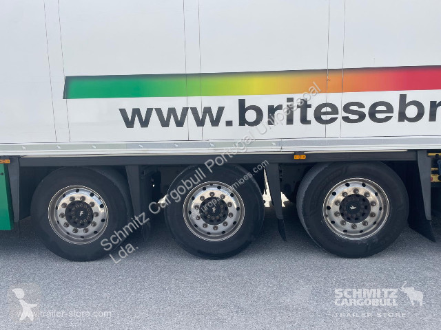 نصف مقطورة Schmitz Cargobull Semitrailer Reefer...