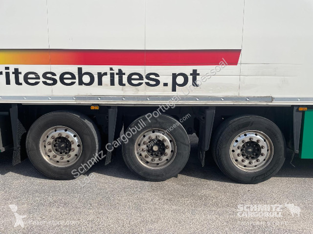 نصف مقطورة Schmitz Cargobull Semitrailer Reefer...