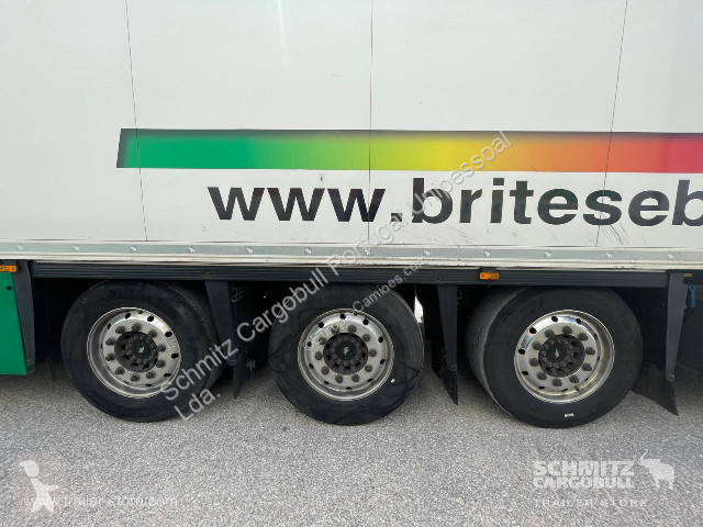 نصف مقطورة Schmitz Cargobull Semitrailer Reefer...