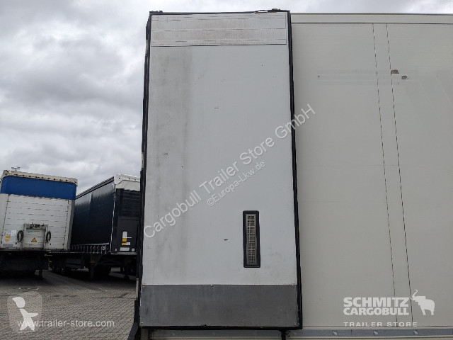 نصف مقطورة Schmitz Cargobull Tiefkühler...