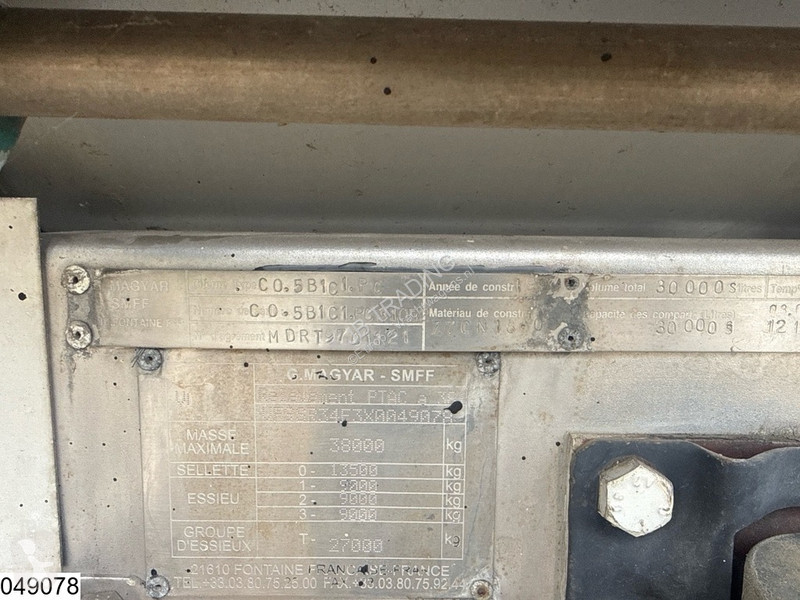 Semiremorca Magyar Bitum 30.000 Liter, 1 Comp