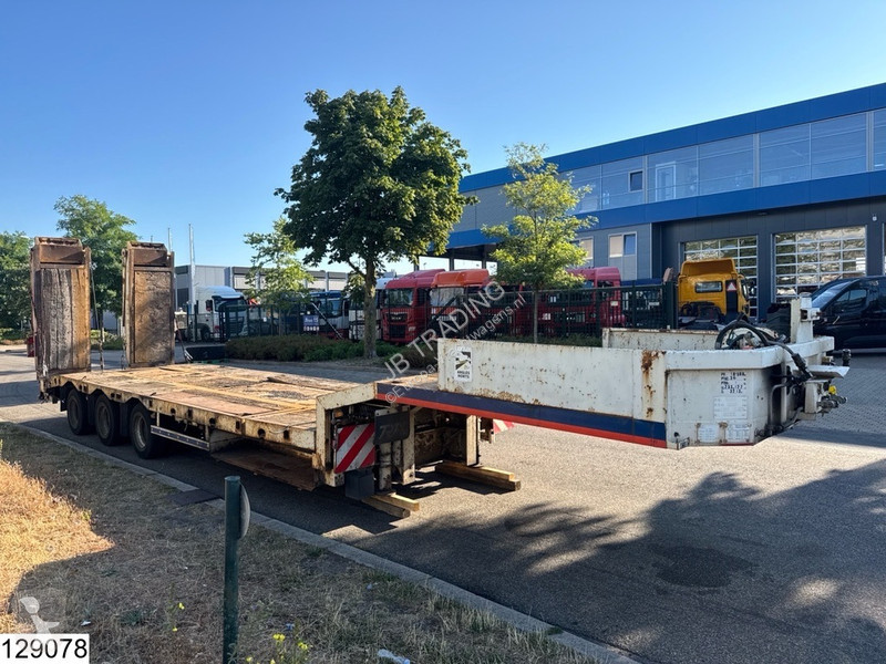Maskinbæreren Trax Lowbed 43.000 KG, Winch