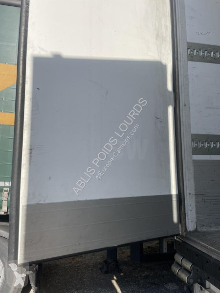 نصف مقطورة Schmitz Cargobull