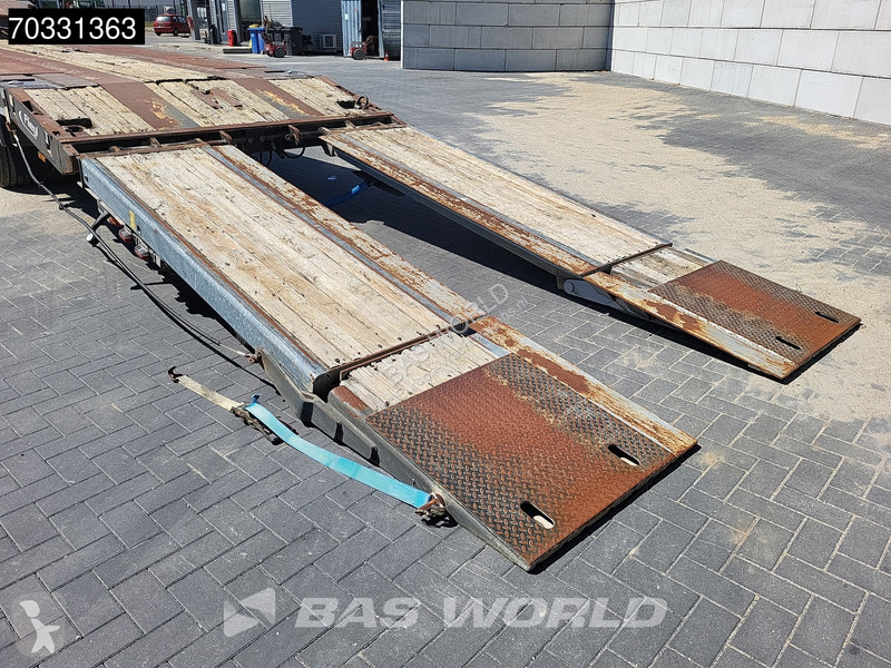 نصف مقطورة Fliegl SDS 550T 3 axles Steering...
