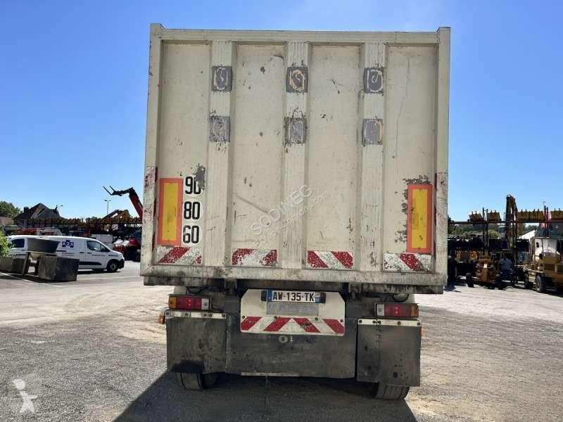 نصف مقطورة Kaiser  3 ESSIEUX