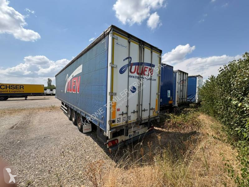 نصف مقطورة Fruehauf