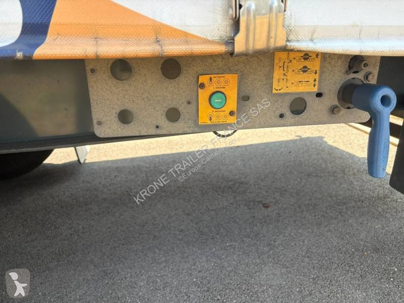نصف مقطورة Fruehauf