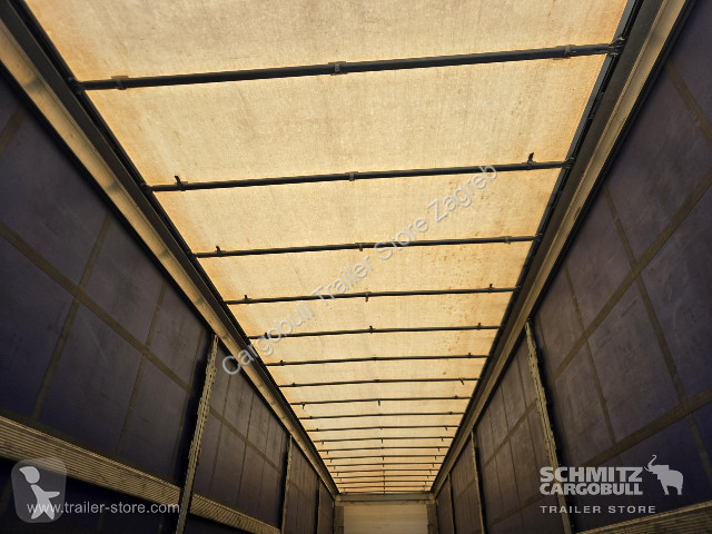 نصف مقطورة Schmitz Cargobull Semitrailer...