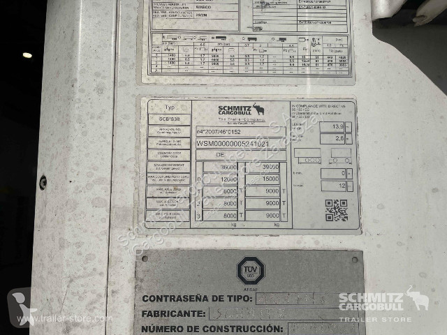 نصف مقطورة Schmitz Cargobull Reefer Standard