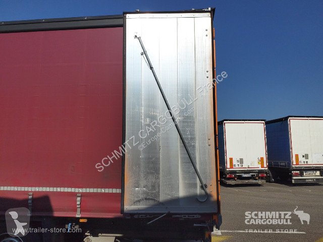 نصف مقطورة Schmitz Cargobull Semitrailer...