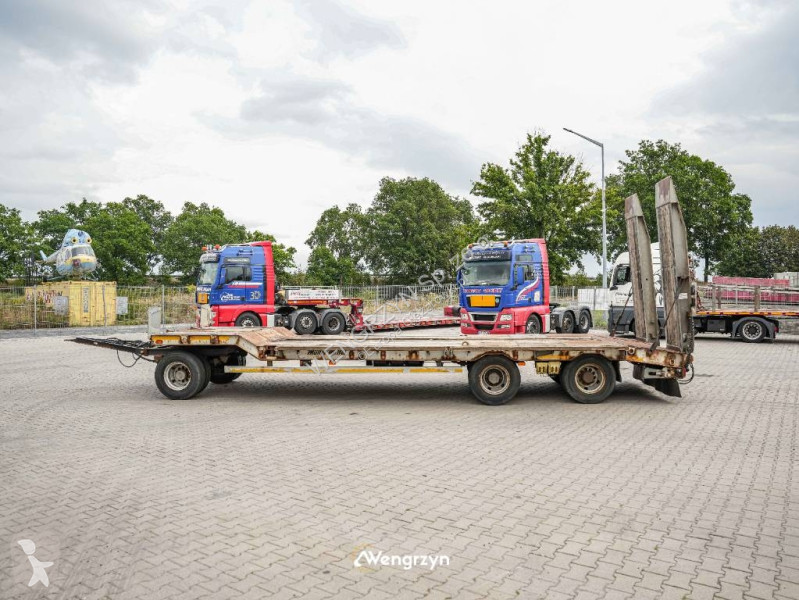 T 3 Profi 30 Najazdy hydrauliczne semi-trailer