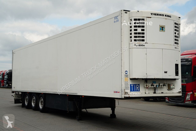 Напівпричіп Schmitz Cargobull