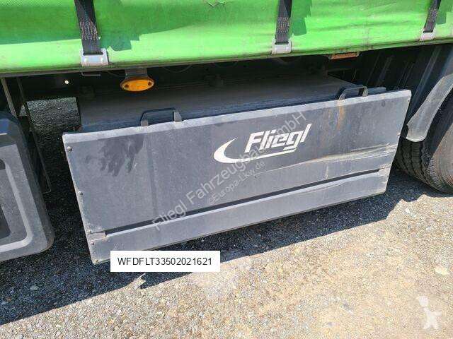 Напівпричіп Fliegl