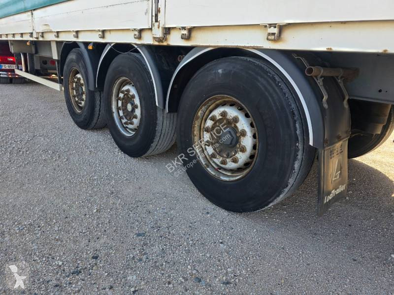 Напівпричіп Lecitrailer
