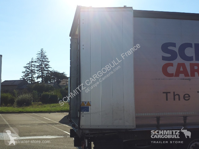 Полуприцеп Schmitz Cargobull Semitrailer...