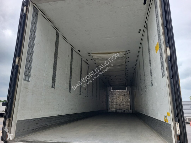 Semiremorca Schmitz Cargobull SCB*S3B