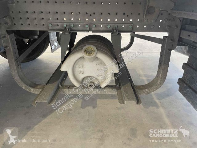 Полуприцеп Schmitz Cargobull Reefer Standard