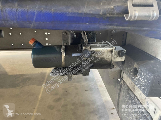 Полуприцеп Schmitz Cargobull Curtainsider Mega