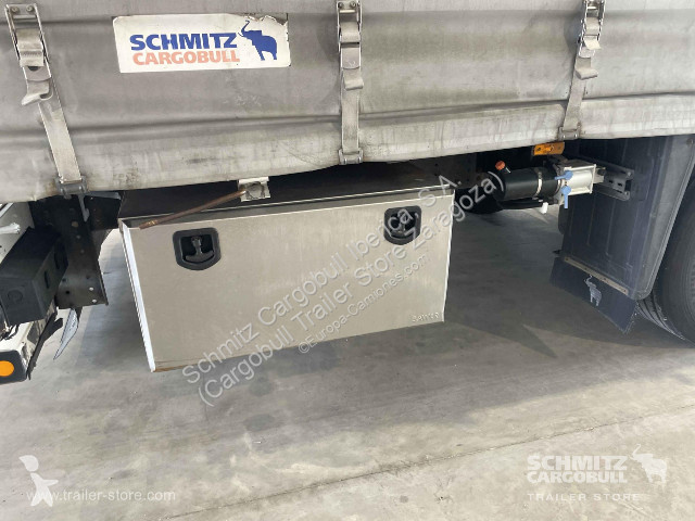 Полуприцеп Schmitz Cargobull Curtainsider Standard