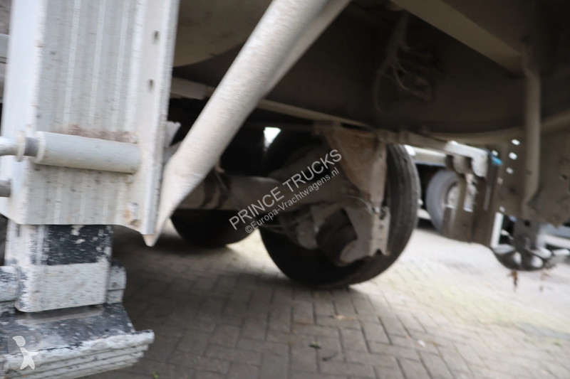 Semitrailer Benalu * C39 * 3AXLE * 26cub *