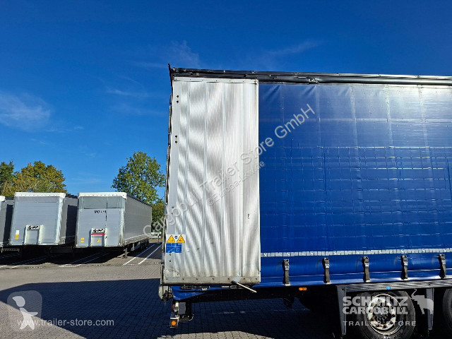نصف مقطورة Schmitz Cargobull Curtainsider Mega...