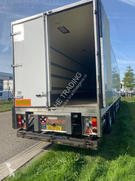 Semitrailer HTF HZP 32 koelvries stuuras laadklep