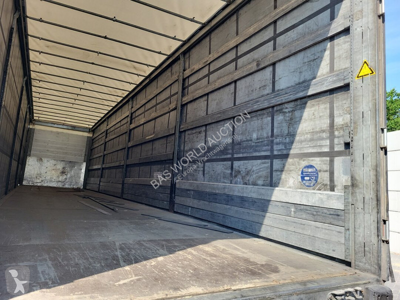 Semirimorchio Schmitz Cargobull SCB*S3T