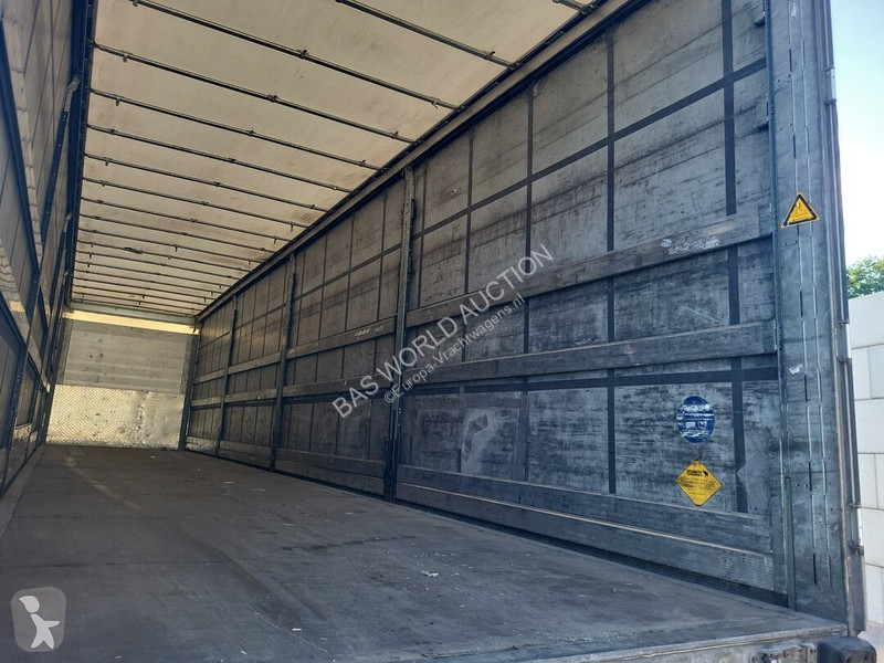 Semirimorchio Schmitz Cargobull SCB*S3T