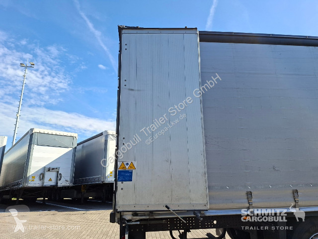 نصف مقطورة Schmitz Cargobull Curtainsider Standard
