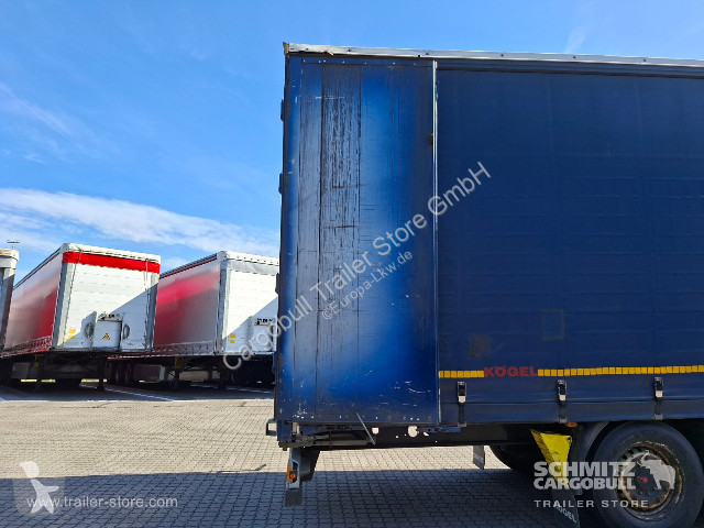Kögel Curtainsider Mega semi-trailer