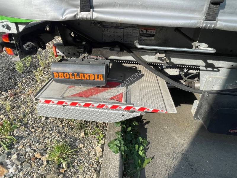 نصف مقطورة Fliegl SDS 380