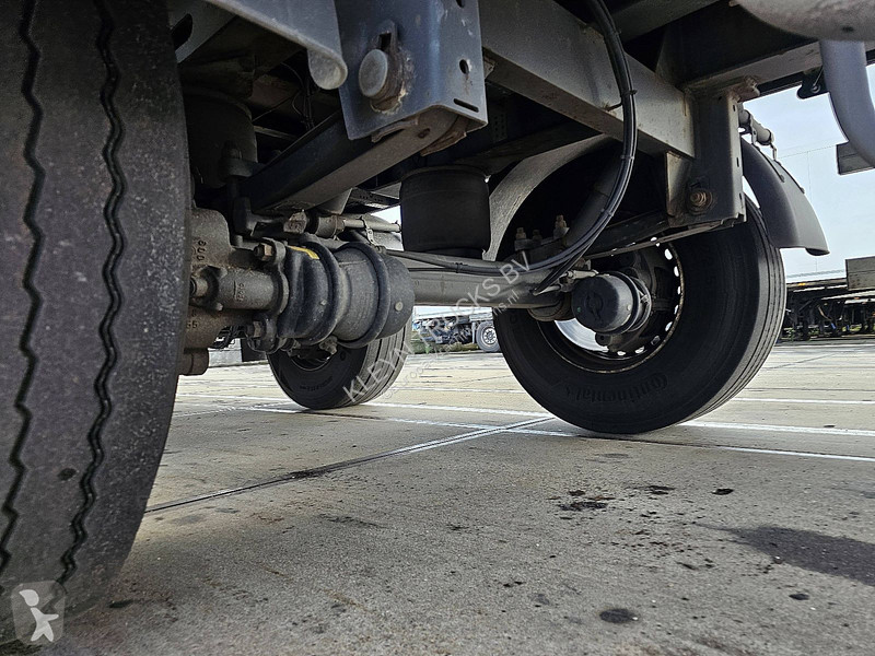 Weka 2 AXLE CLOSED BOX STEER AXLE 3T LIFT...