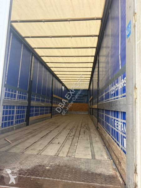 Fruehauf Bâchée Hayon 2008 semi-trailer