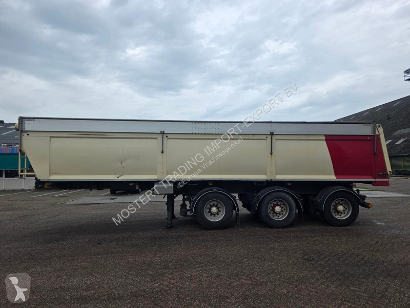 AJK OP 17-30/22 5 3-axle tipper - Mercedes...