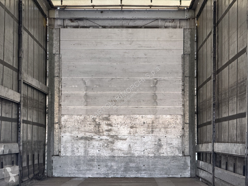 نصف مقطورة Schmitz Cargobull SEMIRIMORCHIO,...