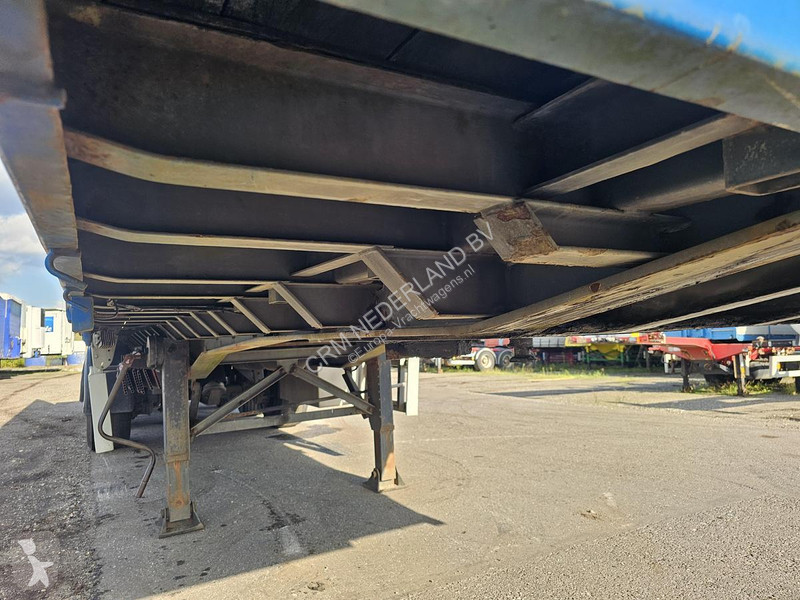 V02-STG-15-30 semi-trailer