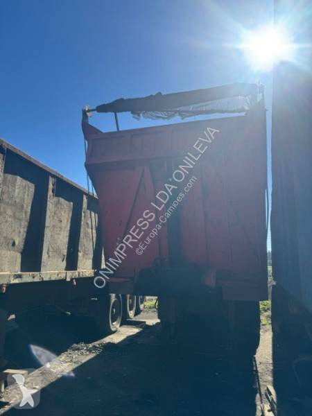 Benalu  semi-trailer